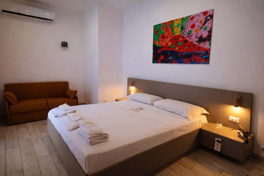 Camera B&B Napoli centro Tris Delux con vista