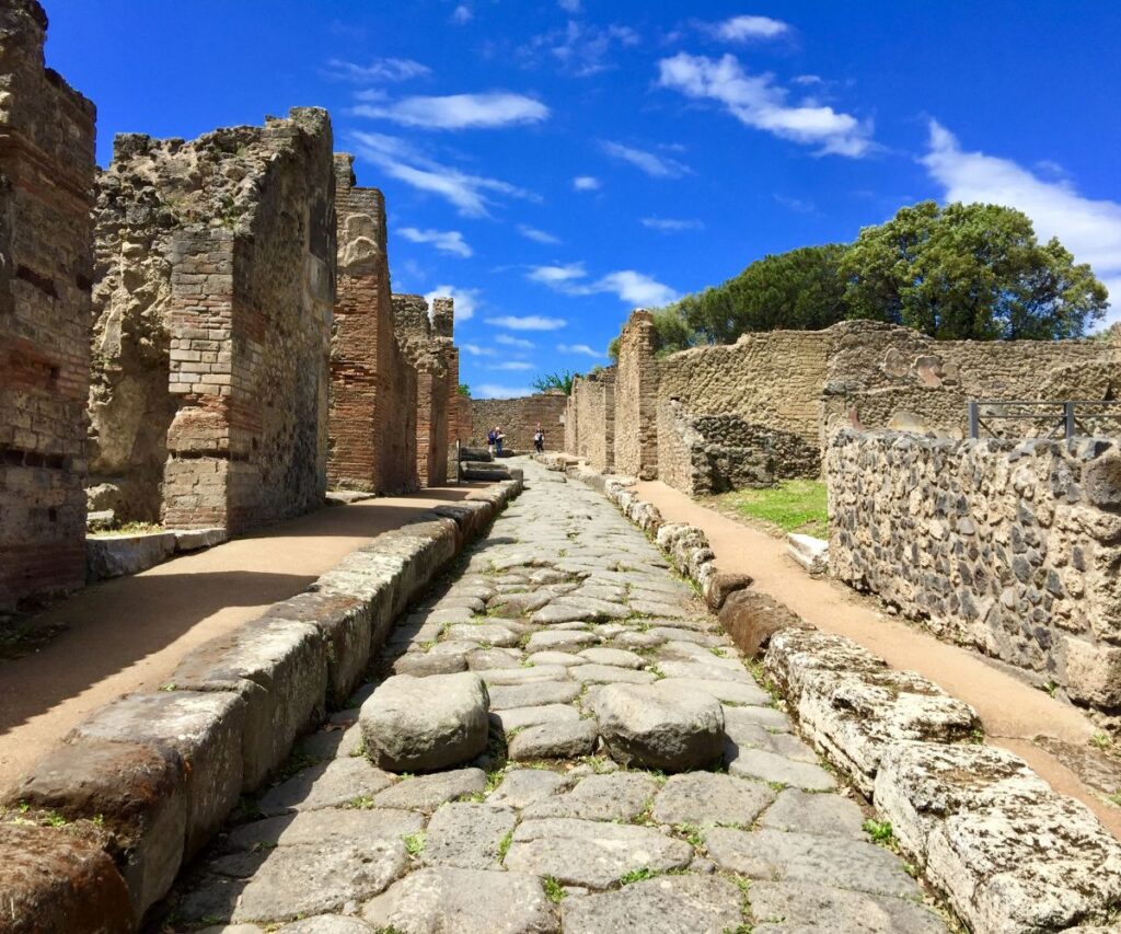 Escursione per Pompei con visite guidate organizzata dal B&B Napoli Suite Spa